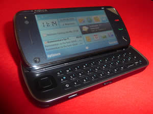 Nokia N97 mit Tastatur